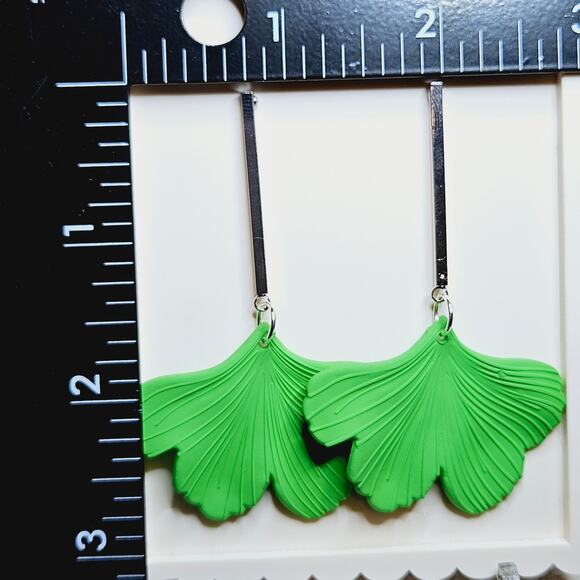 Green Ginkgo Leaf Drop Earrings Cottage Bold Dopamine - Picture 3 of 4